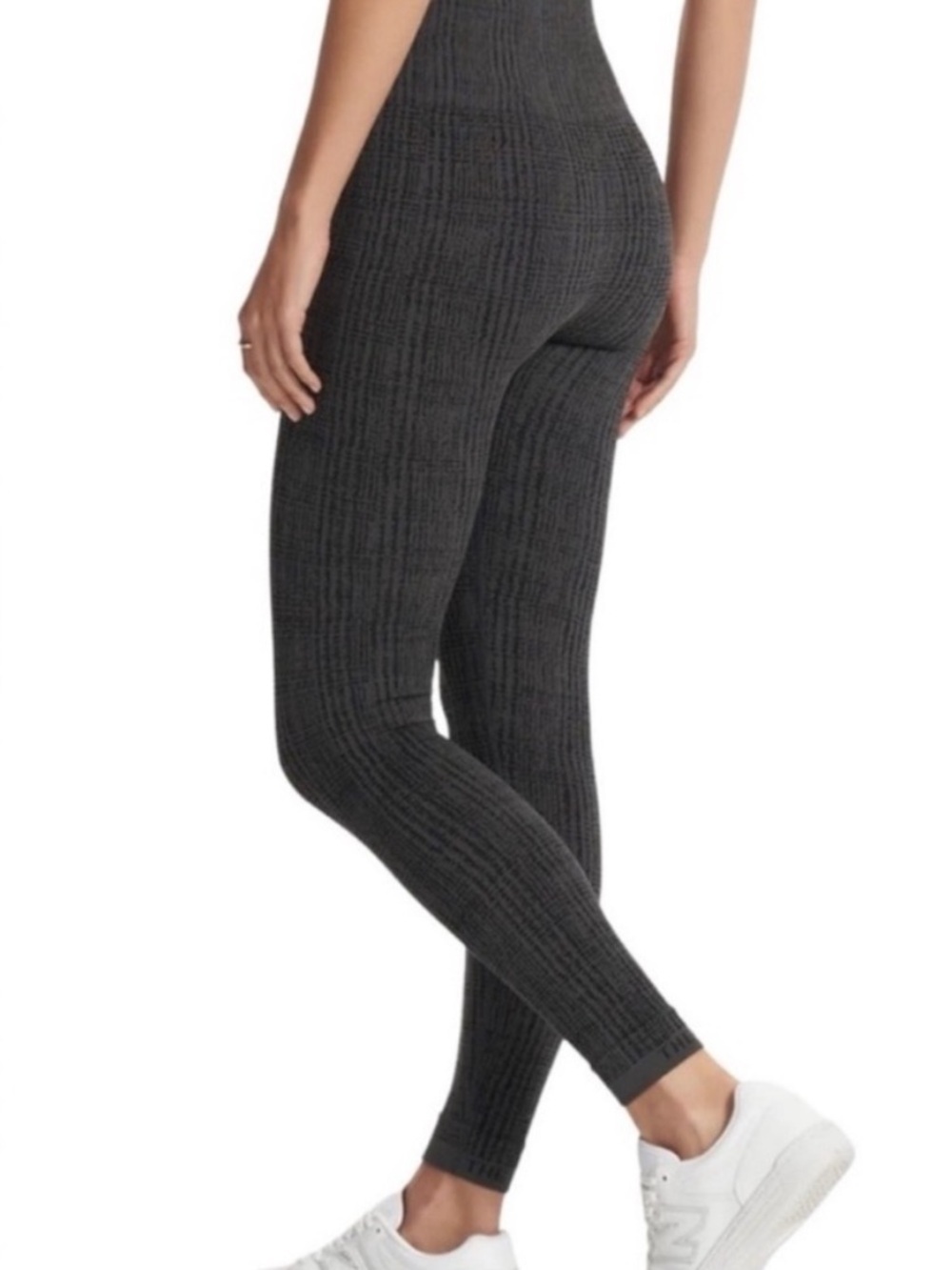 NWT Vuori Helix Seamless Texture Leggings Charcoal Plaid Size Small Rise & Shine